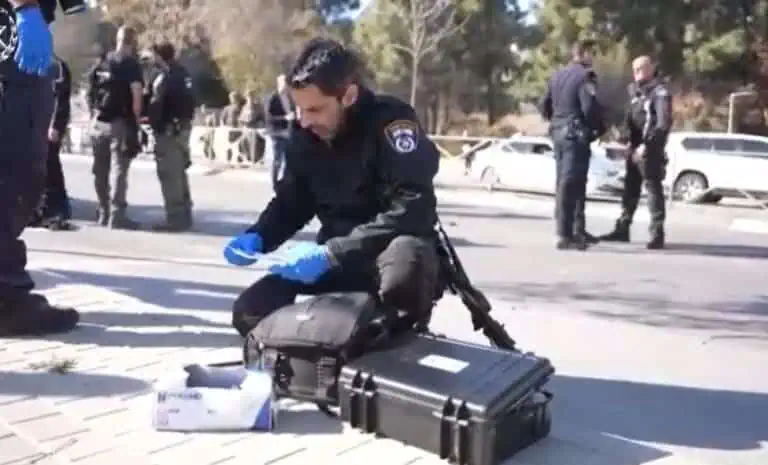 פיגוע, שוטר