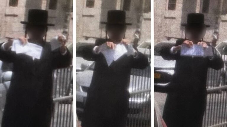 צווי גיוס מושחתים בירושלים ליד רכב דוור בשכונה החרדית