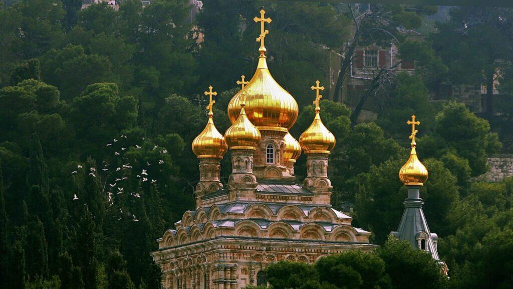 Jerusalem municipality in clash with the Greek Orthodox Church over property tax debts