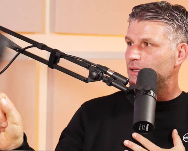 שי אהרון המנהל המקצועי של הפועל ירושלים