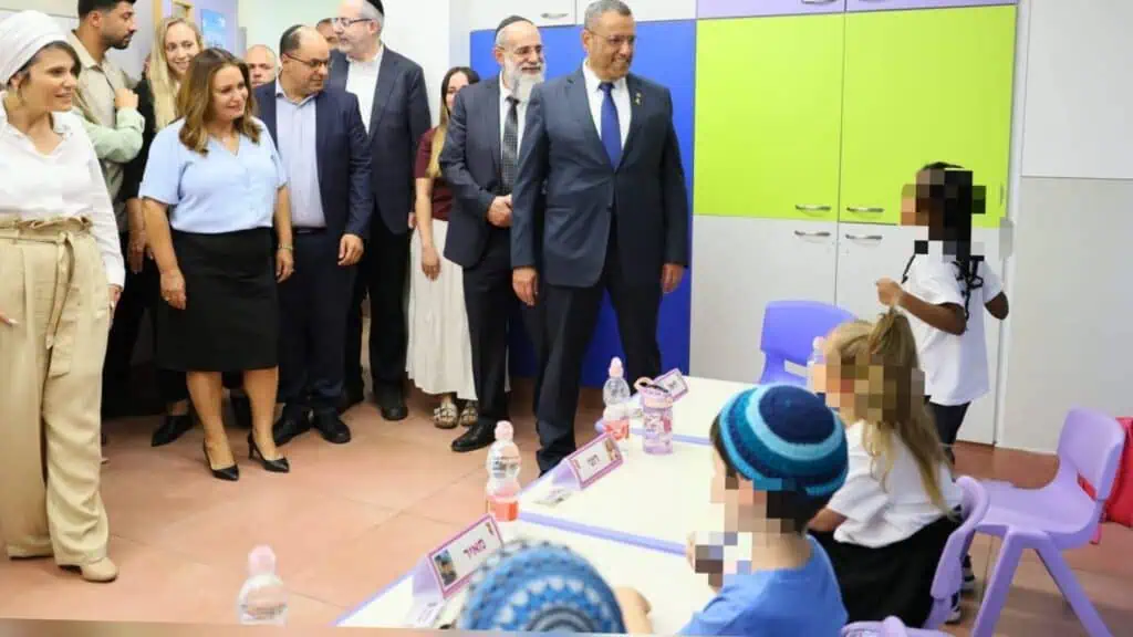 Perasmian kelas komunikasi baharu di Sekolah Shalva di Baitulmaqdis