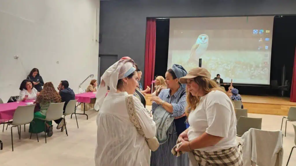 यरुशलम में आव्रजन दिवस समारोह में भाग लेते नए प्रवासी